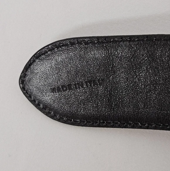 Celine Carriage Belt In Black Leather And Gold Hardware Women's Size 70 - Picture 9 of 13